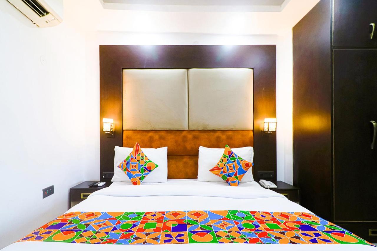 Fabhotel Kiara The Private Suites Gurgaon Dış mekan fotoğraf