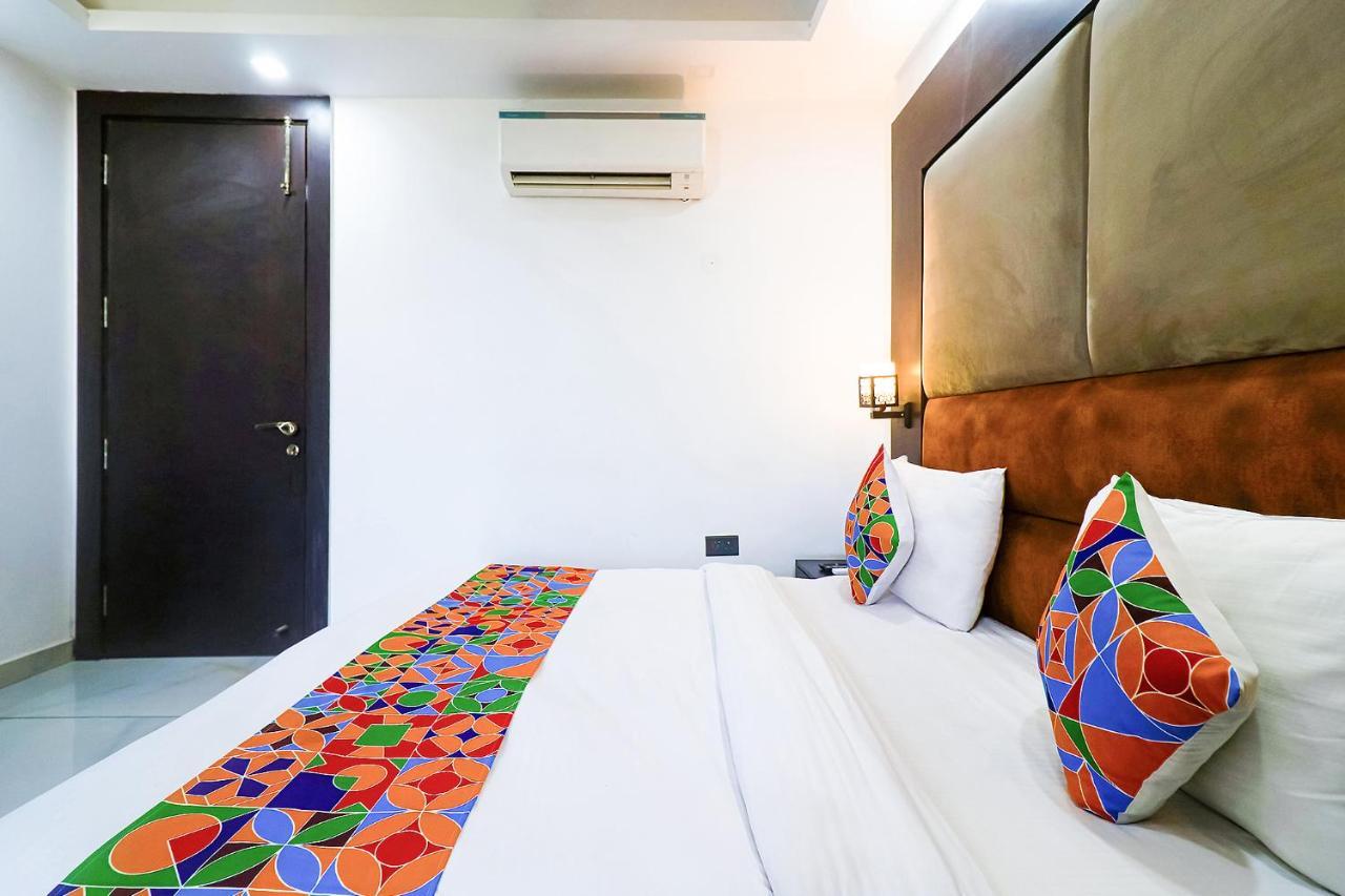 Fabhotel Kiara The Private Suites Gurgaon Dış mekan fotoğraf
