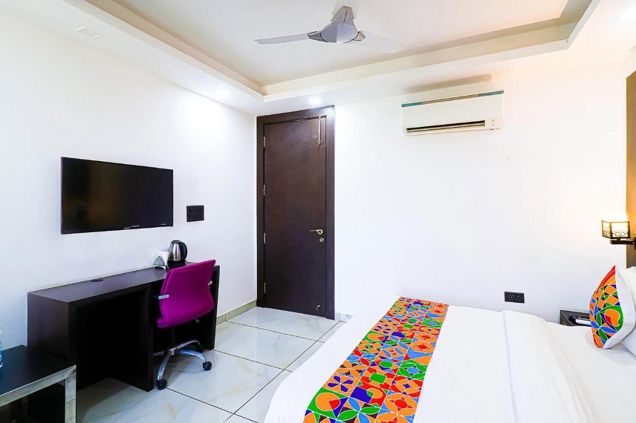Fabhotel Kiara The Private Suites Gurgaon Dış mekan fotoğraf