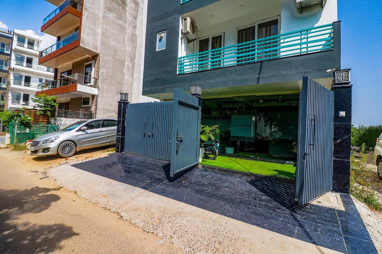 Fabhotel Kiara The Private Suites Gurgaon Dış mekan fotoğraf